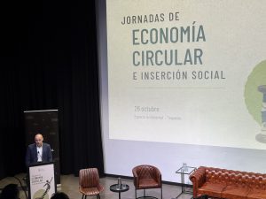 Residuos textiles en Canarias: retos y soluciones desde la economía circular